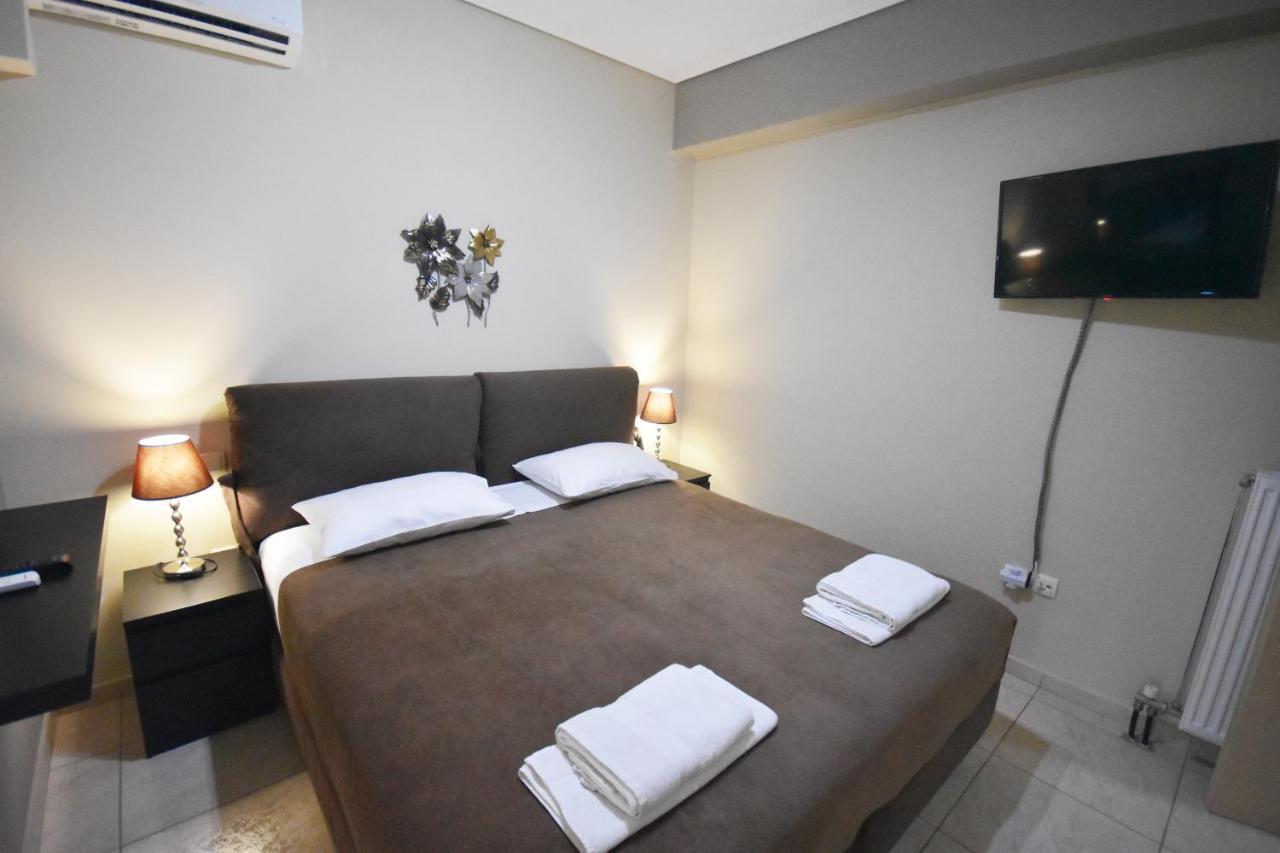 A&J Apartments Or Rooms Athens Airport Markópoulon 외부 사진