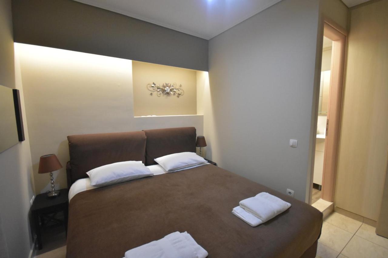 A&J Apartments Or Rooms Athens Airport Markópoulon 외부 사진